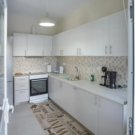 Apartment μοντερνο καταλυμα σε ομορφη περιοχη