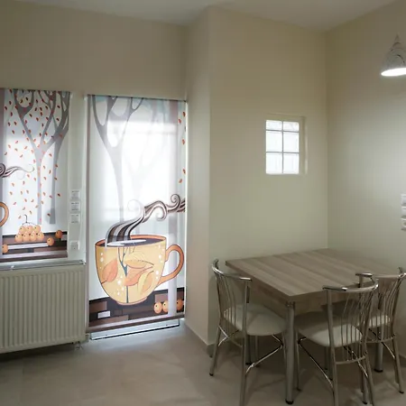 μοντερνο καταλυμα σε ομορφη περιοχη Apartment Chalkida