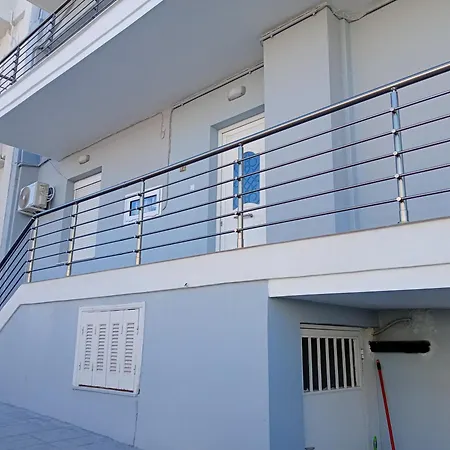 μοντερνο καταλυμα σε ομορφη περιοχη Apartment