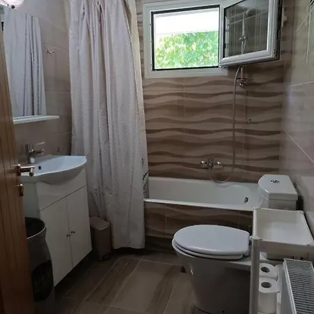 ολόκληρος όροφος αγροτική οικία Apartment *