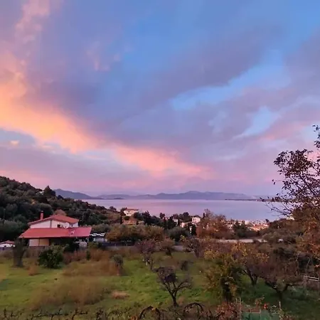 ολόκληρος όροφος αγροτική οικία Apartment *